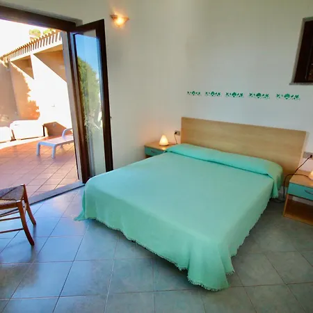 Isa-residence With Swimming-pool In Costa Paradiso, 6 Beds With Private Outdoor Area *