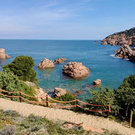 Isa-residence With Swimming-pool In Costa Paradiso, 6 Beds With Private Outdoor Area